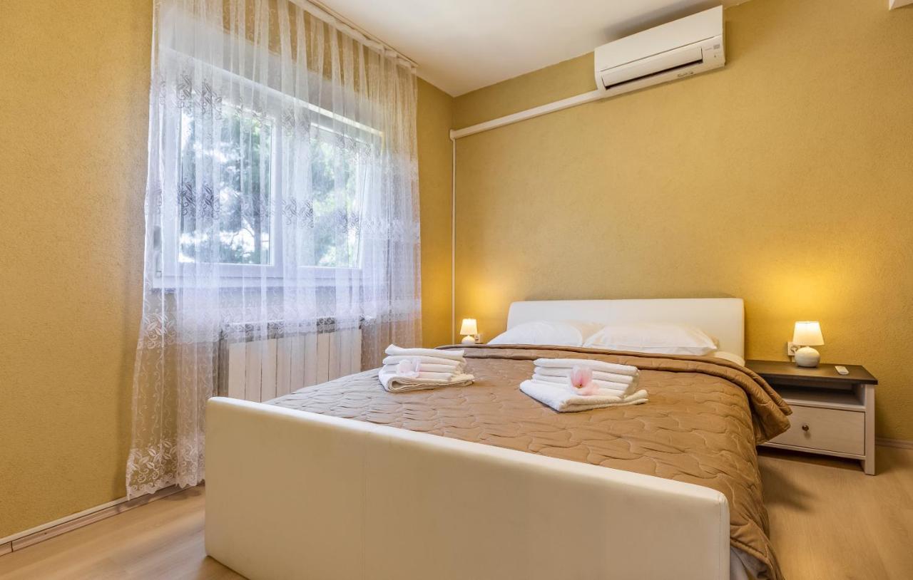 Rooms Giovanni Medulin Luaran gambar